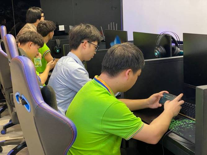 让学生真正学到电竞的精髓,从赛事策划运营,编导,专业